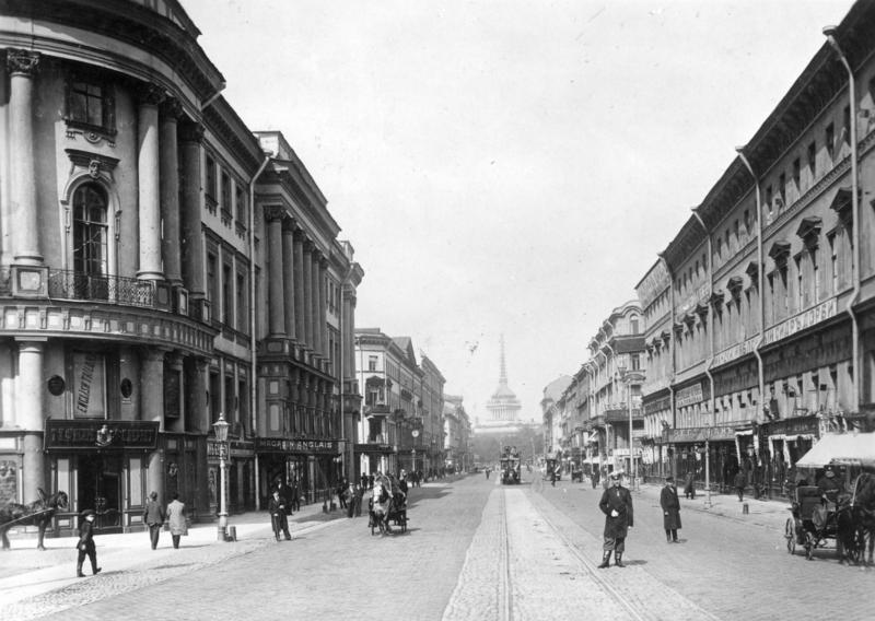 Perspective Nevski, Saint-Pétersbourg / Pétrograd, 1901